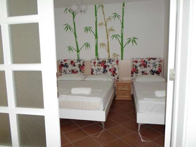 Апартаменты Apartments FourRoses Улцинь-17